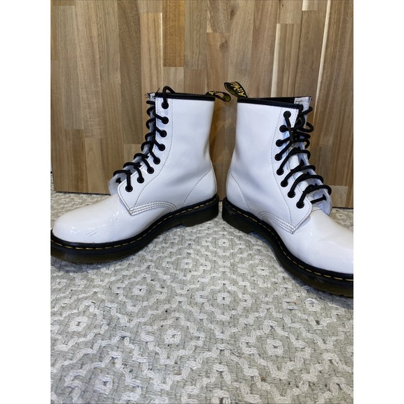 Doc Martin combat boots women's 9 white patent leather - Picture 2 of 11